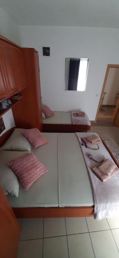 Apartment Narda Baska Voda Ngoại thất bức ảnh