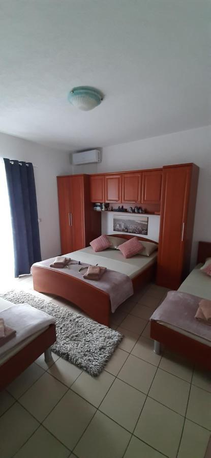 Apartment Narda Baska Voda Ngoại thất bức ảnh