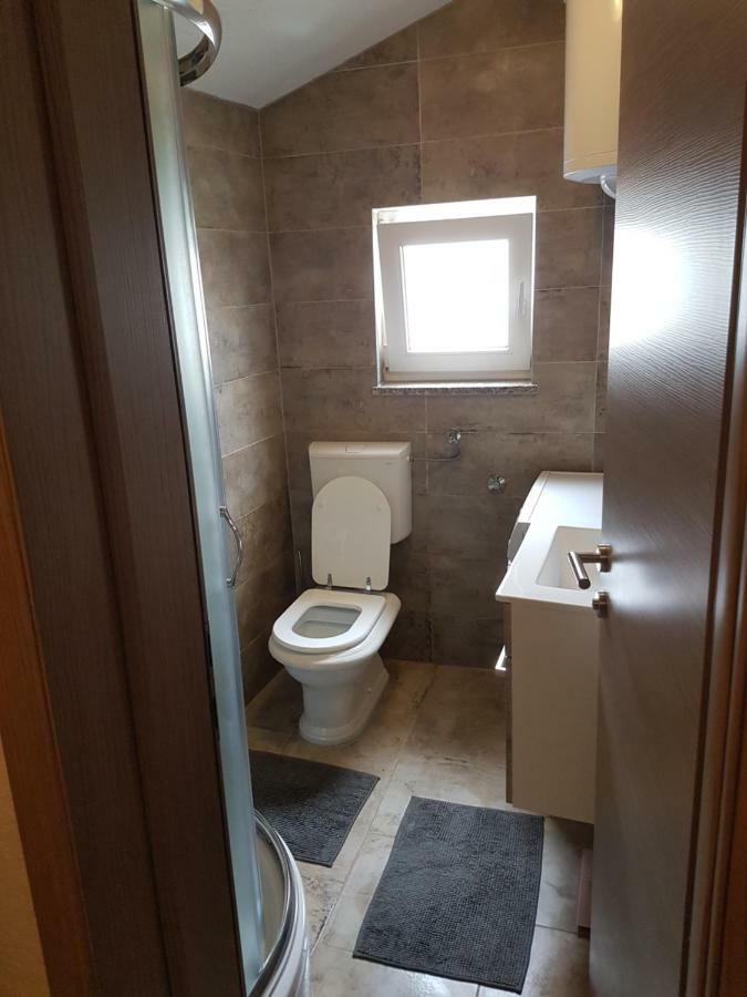 Apartment Narda Baska Voda Ngoại thất bức ảnh